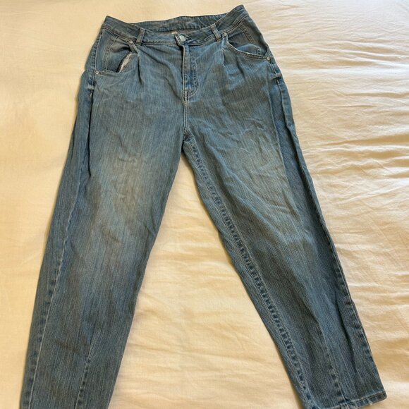 Seven7 High Rise Jeans Distressed Tapered Leg - Picture 1 of 5